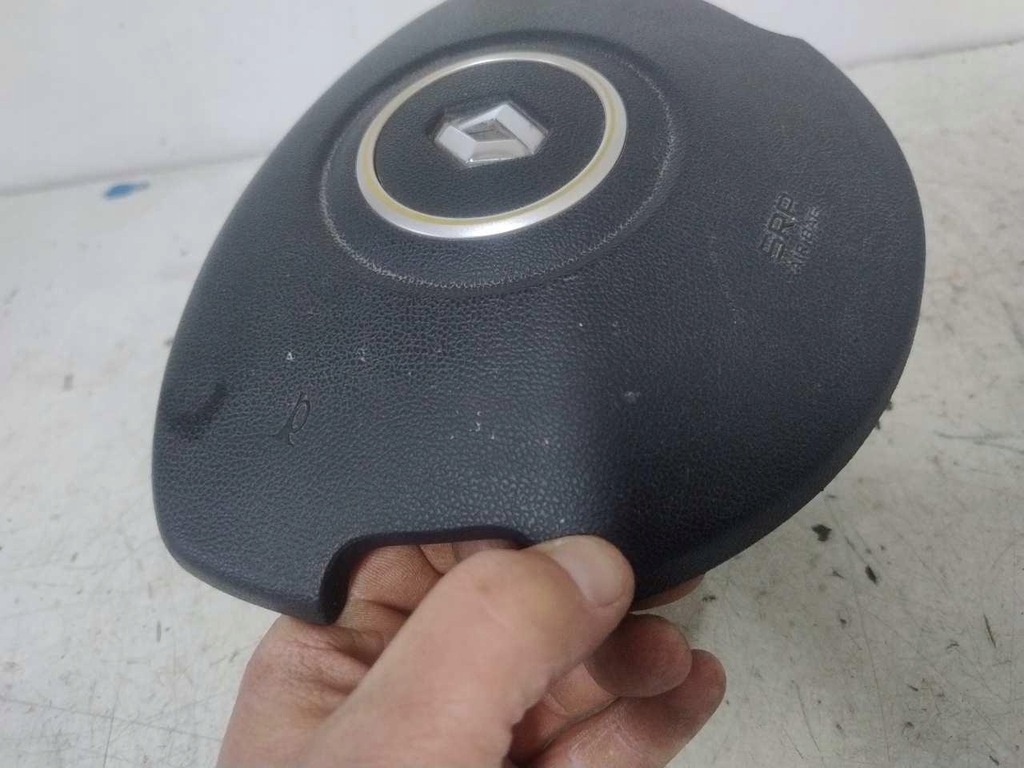 фото №2, Подушка подушка безопасности водителя renault clio iii 8200677496