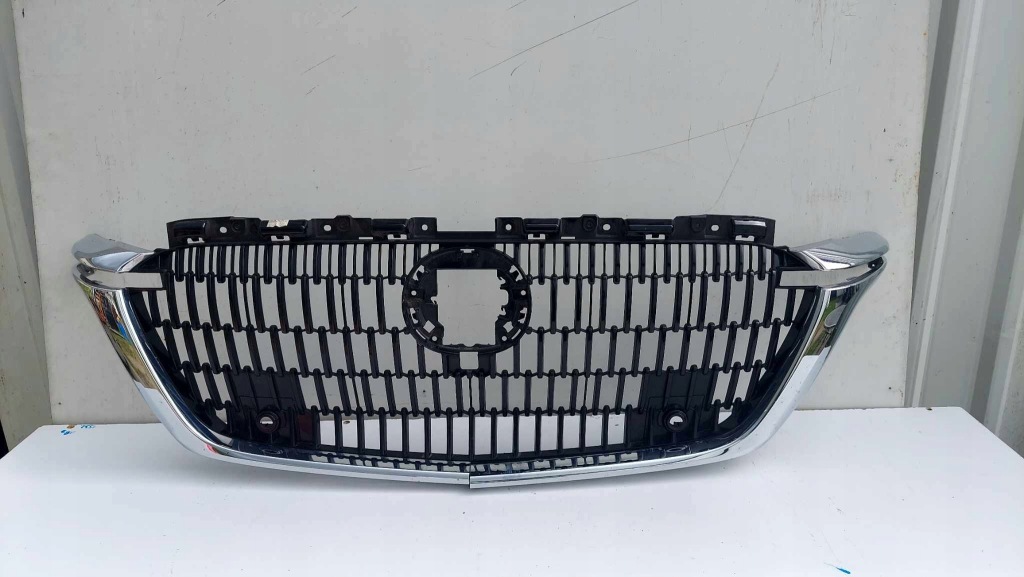 фото №1, Mazda cx90 cx-90 решітка радіатора решітка радіатора бампера перед хром 2857