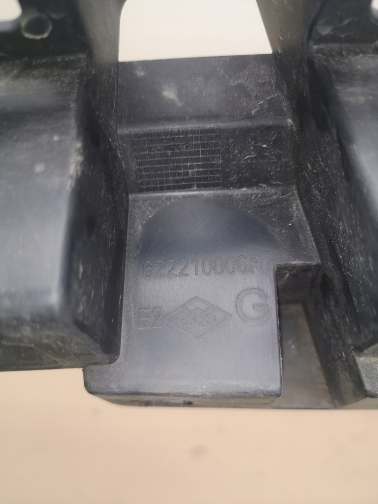 Купить Защита капот mercedes e w211 жабо a2118800436