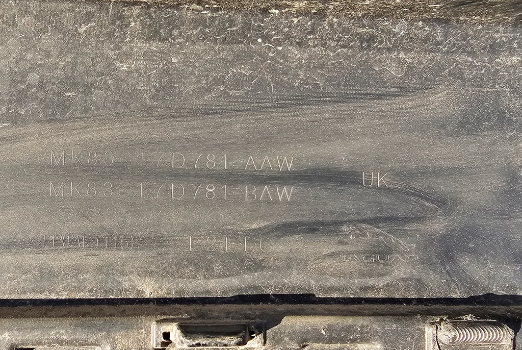 фото №8, Jaguar f-pace r-dynamic lift бампер задня a281