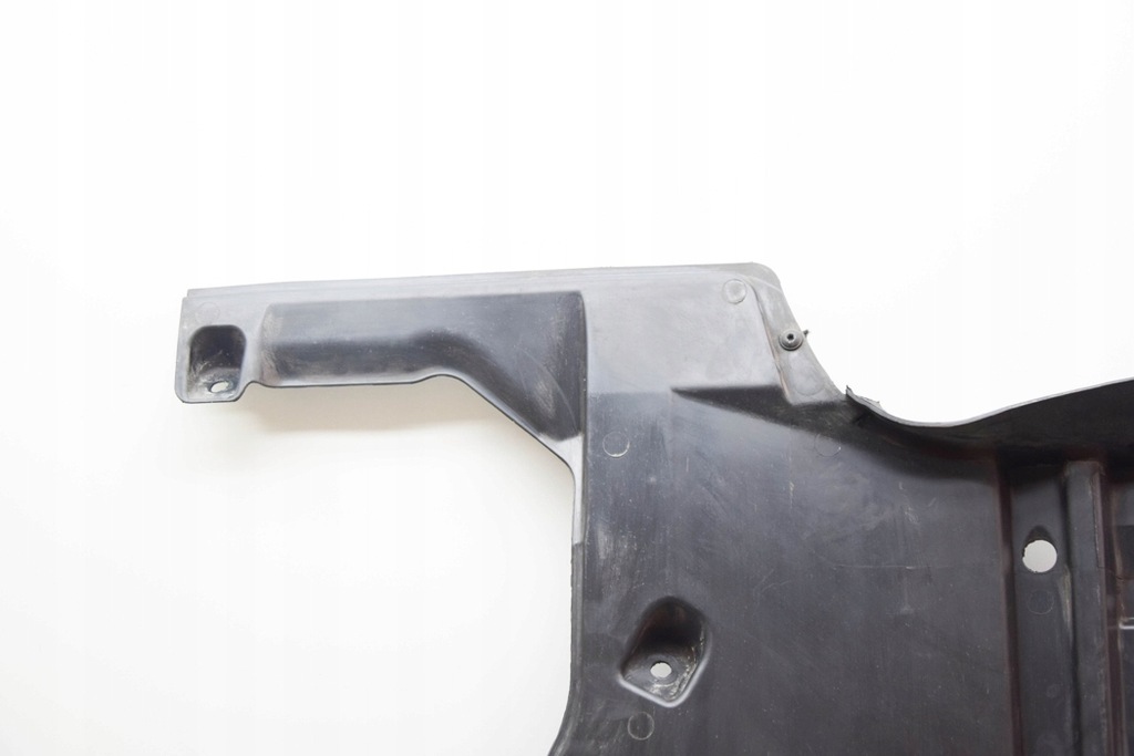 фото №8, Задняя правая защита подвеска audi q5 fy 80a825216a 2.0l бензиновый 183kw