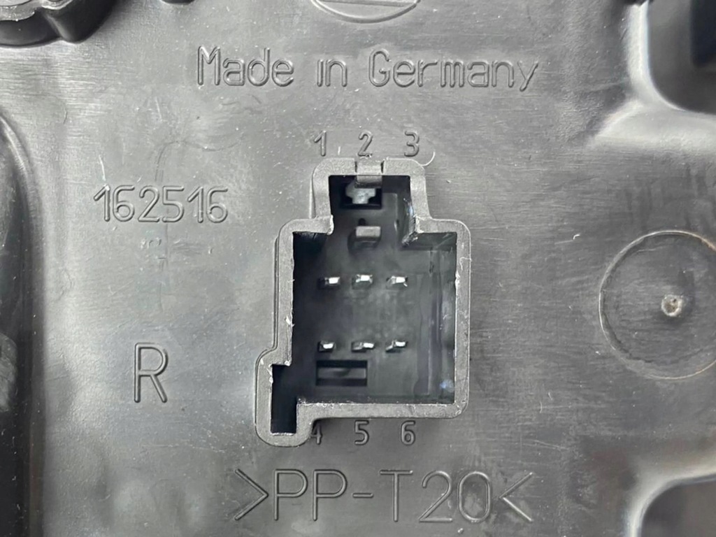 фото №6, Volvo s80 2007 задняя сторона правая лампы задние