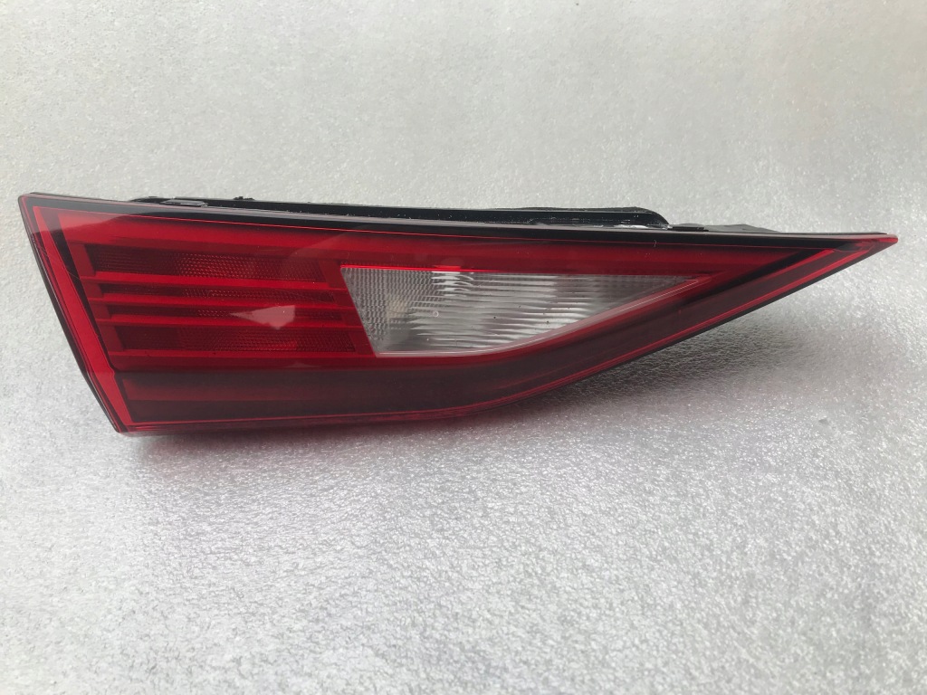 фото №1, Лампа задняя задняя левая audi a3 8y na крышка 20