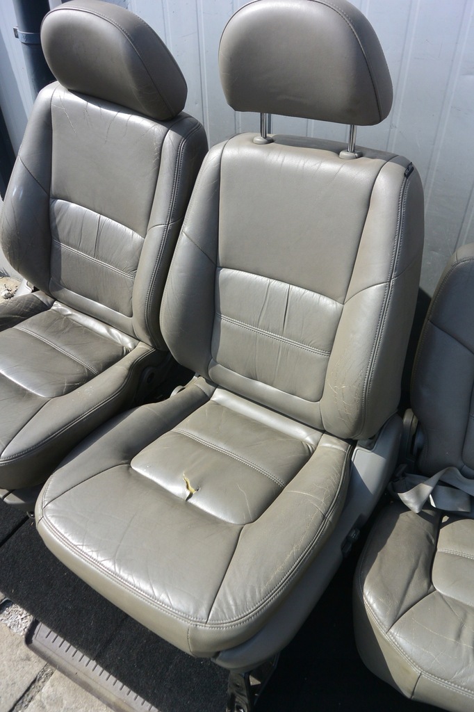 фото №6, Сиденья заднее сиденье салон nissan patrol y61 long 5d кожа 7 мест uk