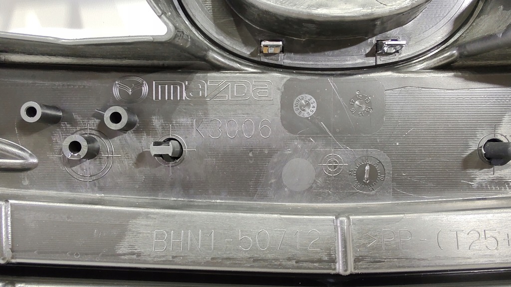 фото №11, Решітка радіатора mazda 3 iii 13-17 решітка радіатора підсилювач