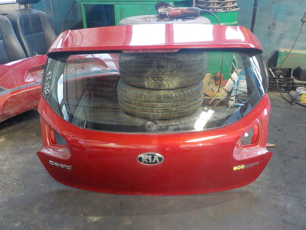 фото №1, Kia ceed 1.6gdi задняя крышка багажника багажника ao