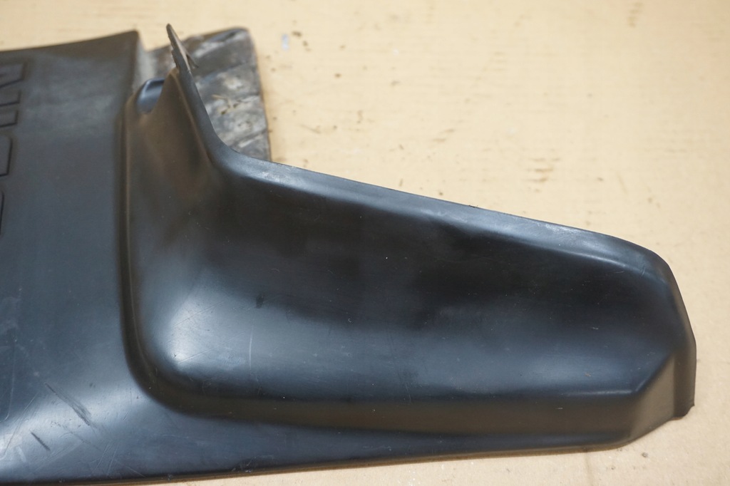 фото №6, Nissan patrol брызговик правый перед передний gr y60