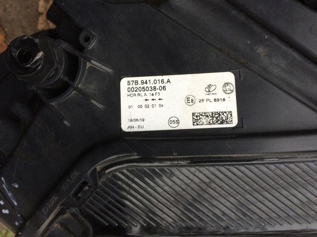 фото №10, Skoda karoq лампа правый перед передняя правая 57b941016a