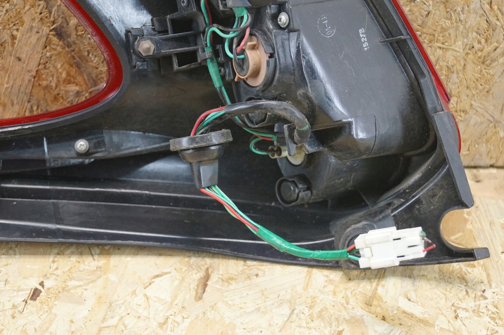 фото №13, Лампа лівий задня nissan juke f15