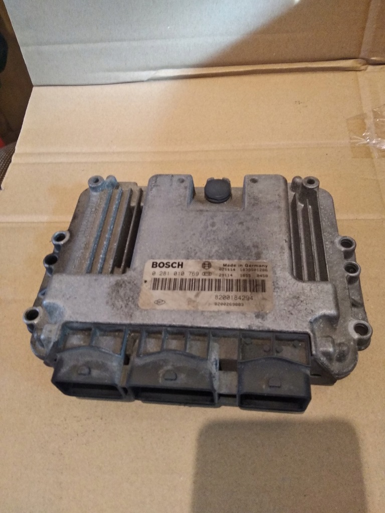 фото №1, Бортовой компьютер блок управления 0281010769 8200184294 renault 1.9 dci