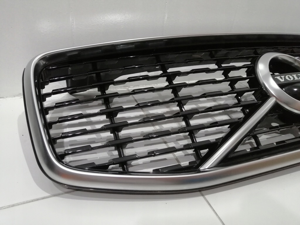 фото №8, Решётка радиатора решётка радиатора volvo xc60 ii