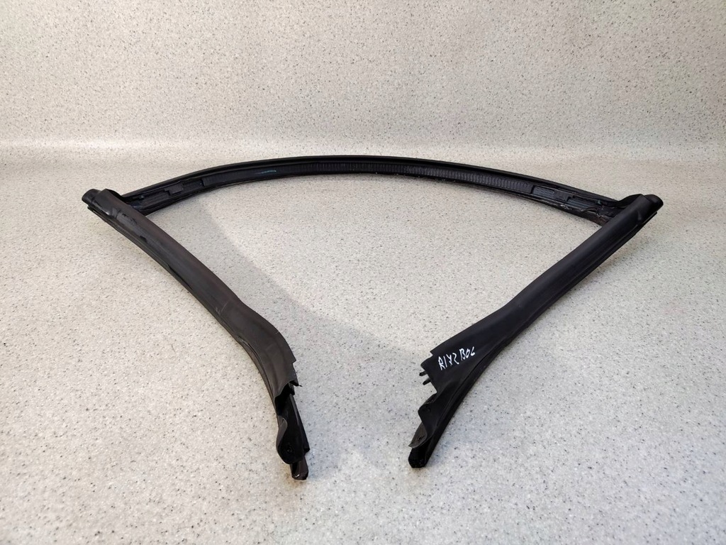 фото №1, Прокладка стекло крыша - mercedes slk w172 r172 - a1727200078