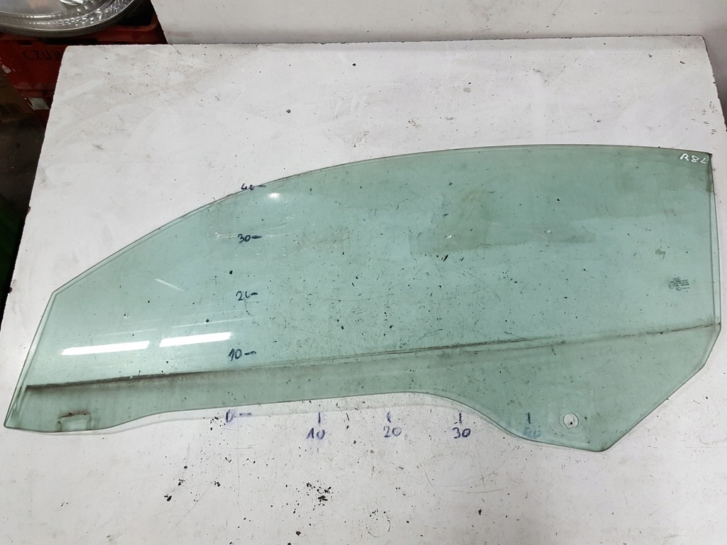 фото №1, Audi r8 420 08r стекло дверь левая