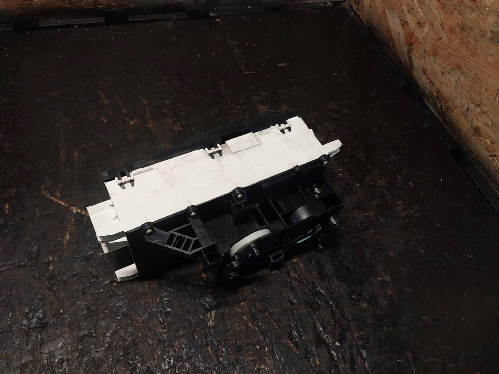 Панель кондиционера обдув mercedes-benz a w168 1688300385 Цена