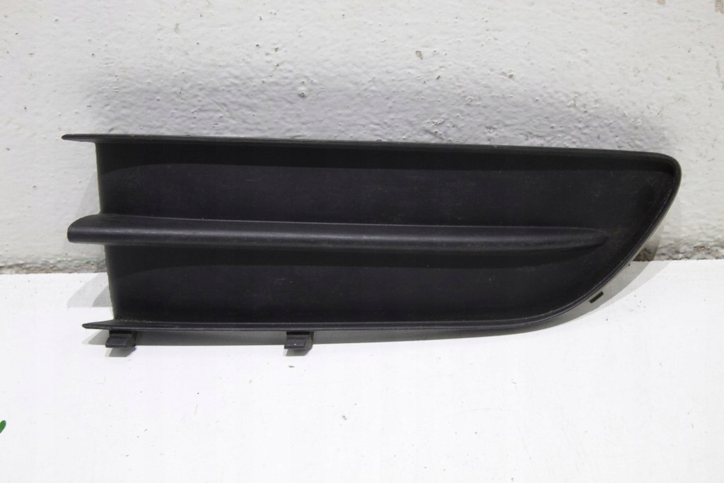 фото №1, Renault laguna ii решётка левая бампер перед ładna