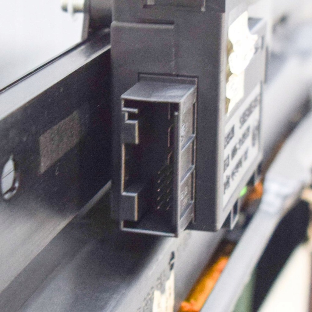 фото №4, Land rover range rover l322 2004 люк комплект