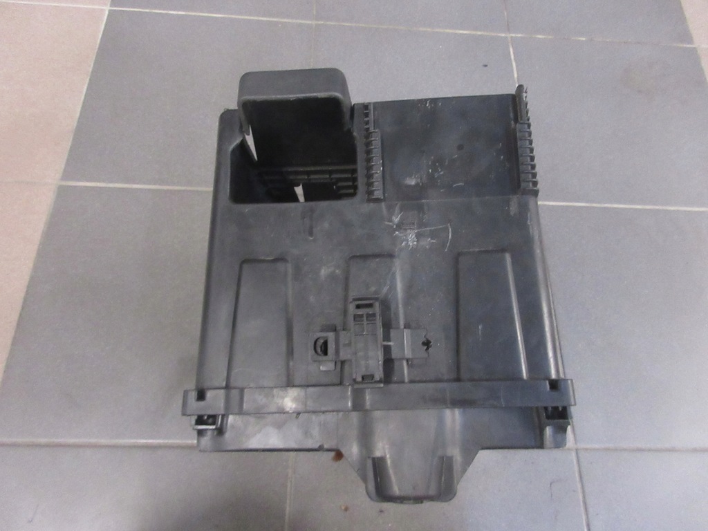 фото №4, Peugeot rcz корпус основание аккумулятор 1.6 thp