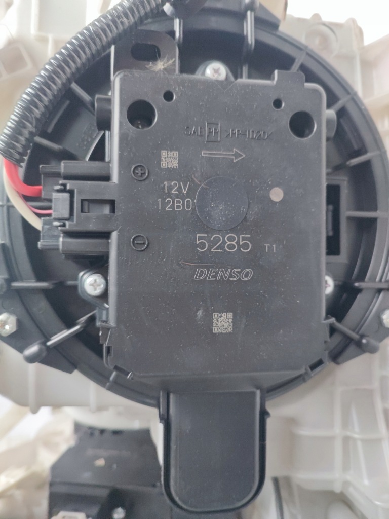 фото №13, Отопитель воздуха toyota rav4 v 87010-33e70 / 87050-33d50