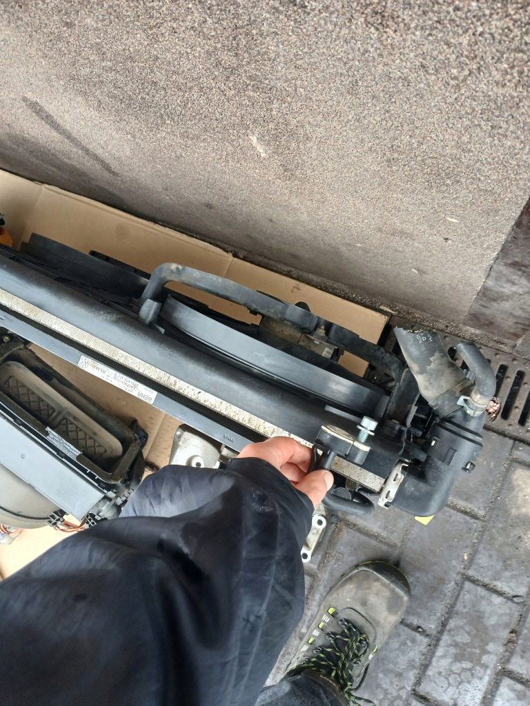 фото №10, Кондиционер комплектная skoda fabia i 1.4 16v