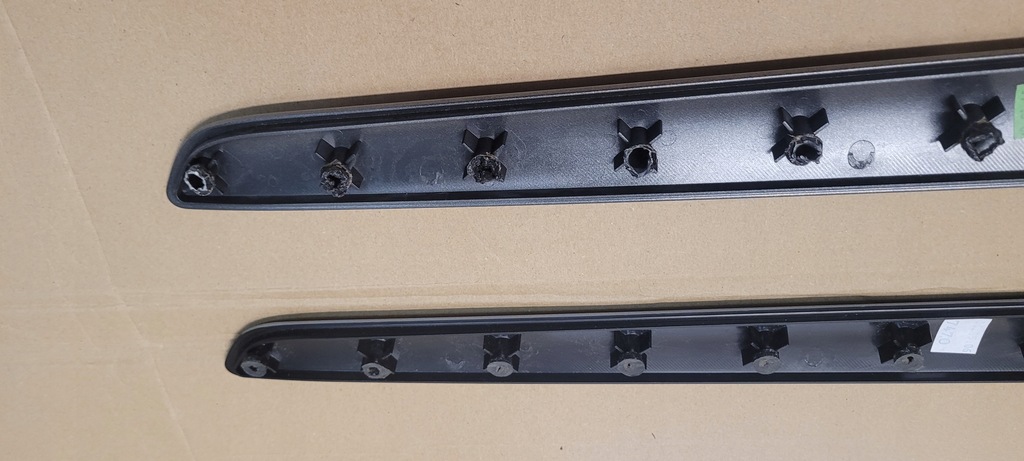 фото №9, Молдинг декоративная левая дверь opel astra h 13121847