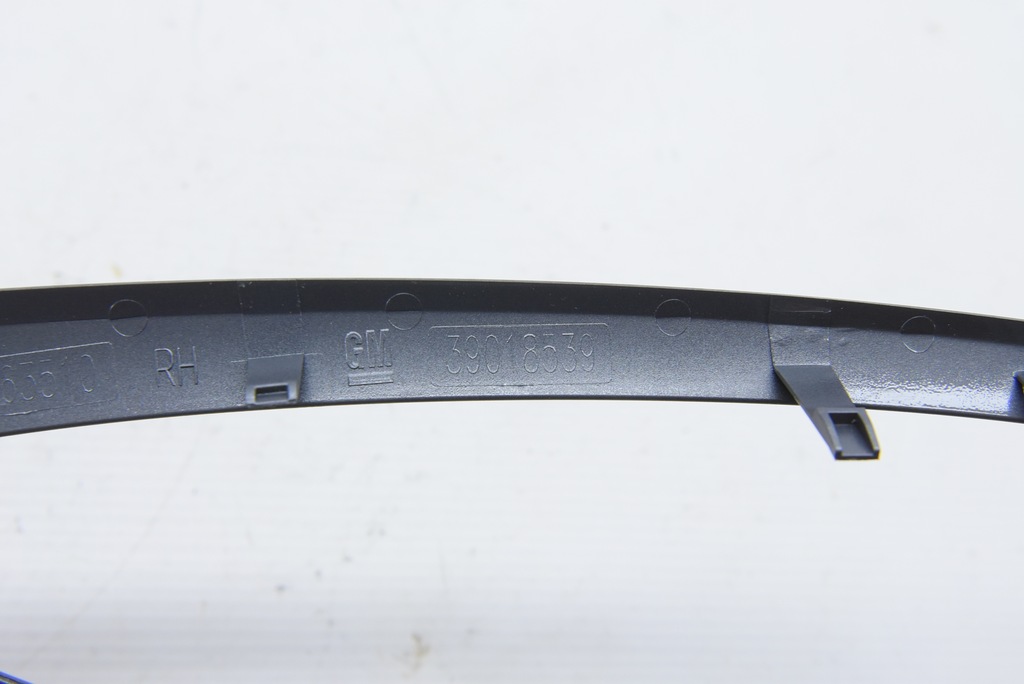 фото №3, Opel crossland x lift рамка обшивка двері права перед