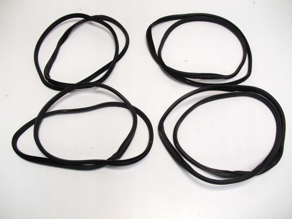 фото №1, Прокладка уплотнители дверь hyundai kona