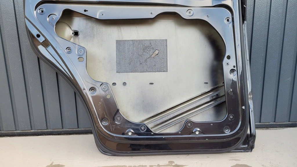 фото №10, Volkswagen touran i 03- дверь левый задняя левая задние