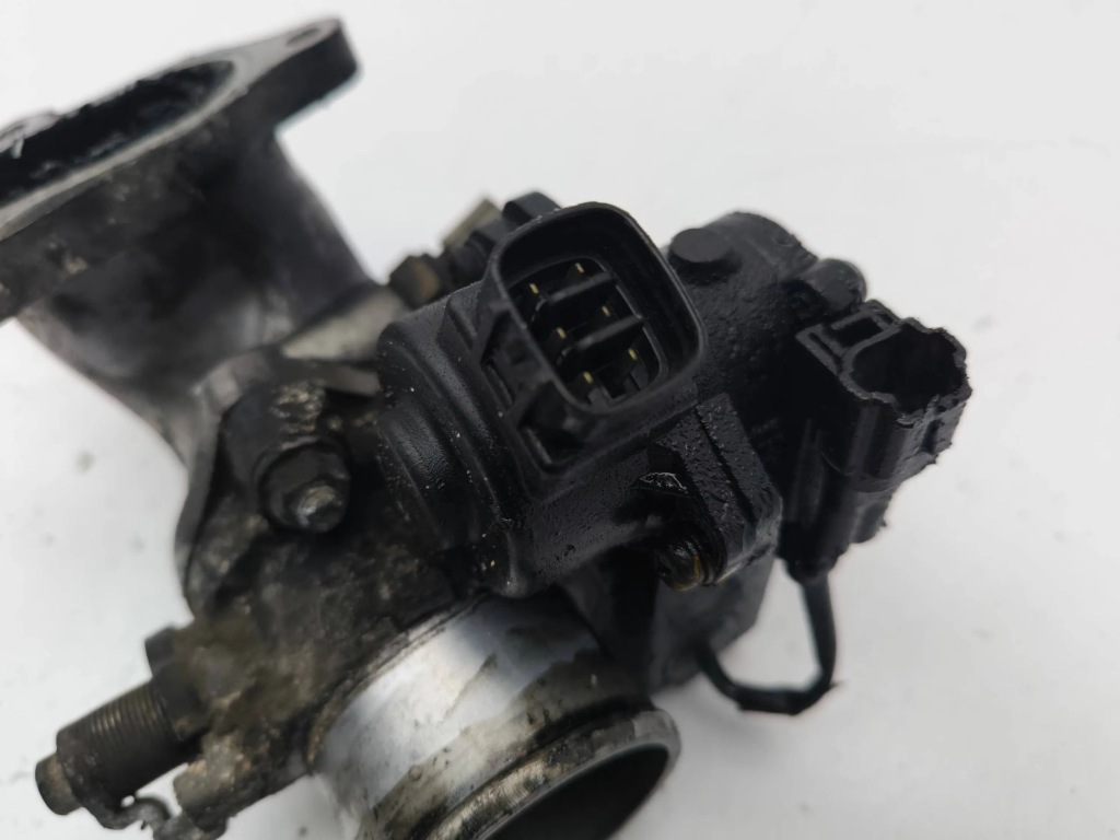 Toyota corolla e120 e130 2003 дроссельная заслонка в Украине