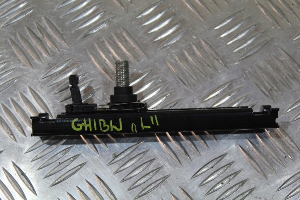 фото №1, Регулювання поперечина безпеки ліва ghibli q4