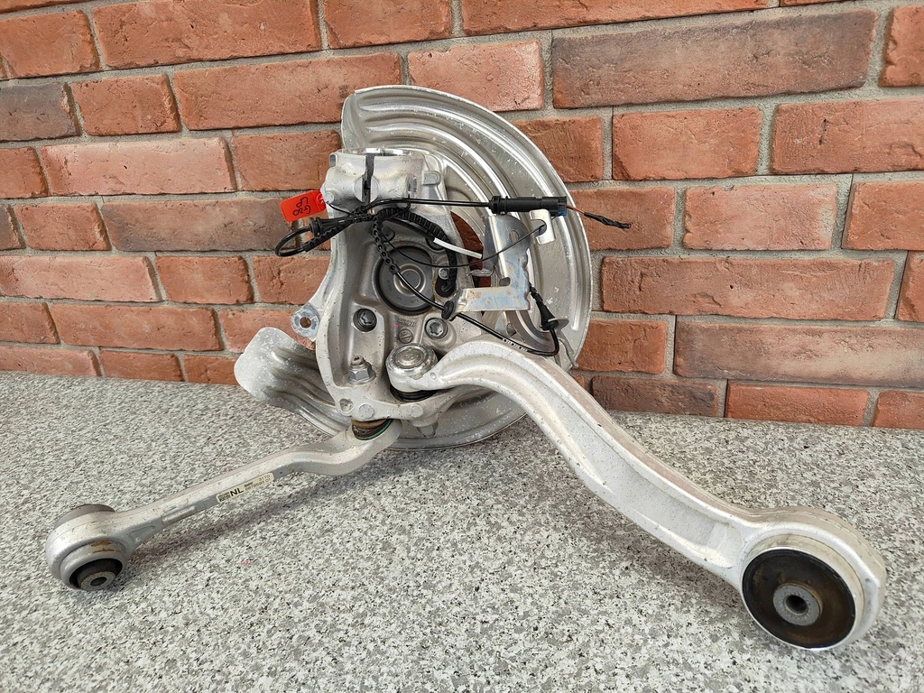 фото №13, Bmw g20 g21 2wd поворотный кулак рычаги ступица левая передняя левый перед 6878609