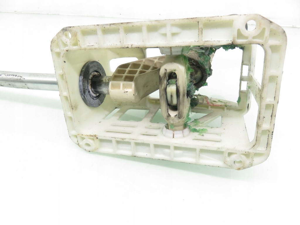 Кулиса opel astra 2 g 1.7 dti 90523924 8026582301 с Разборки