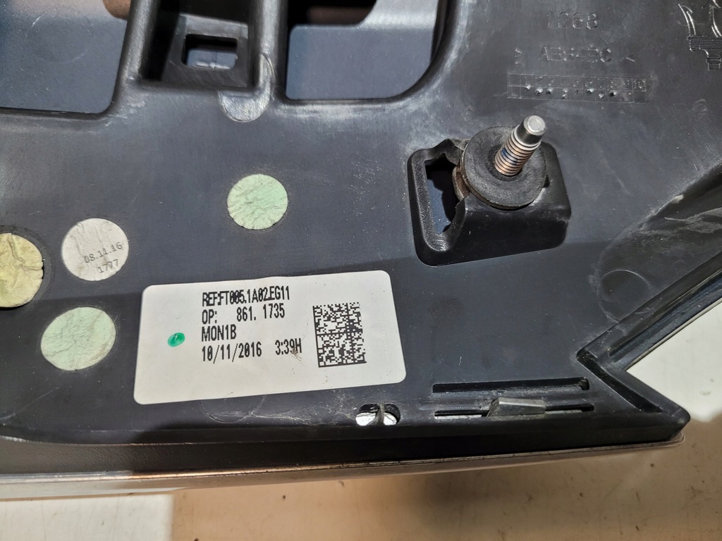 фото №13, Спойлер кришки задня maserati levante