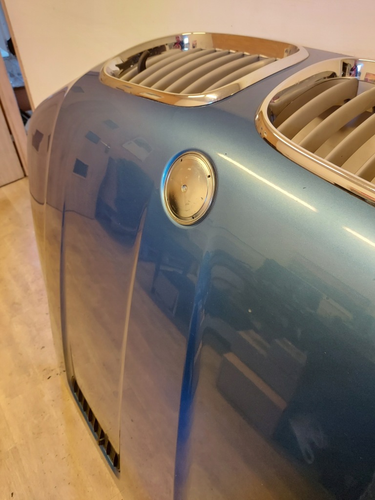 Купити Bmw x5 e53 капот передня estorilblau 355