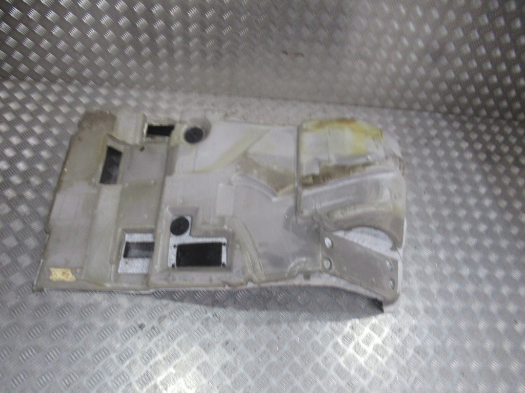 фото №7, Maserati levante килимок обшивка перед ліва права