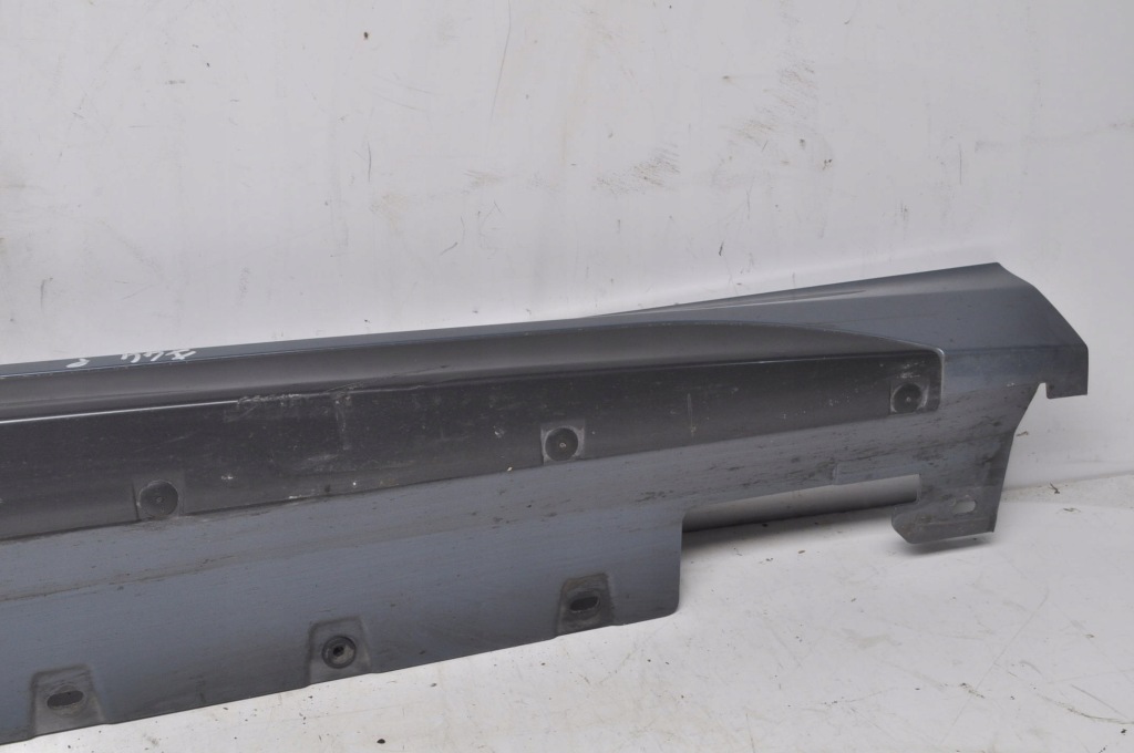 Bmw f44 gran купе накладка поріг права m-pakiet 8075466 Недорого