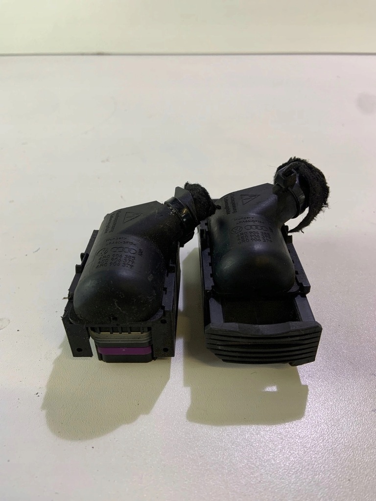 фото №5, Разъёмы штекер колодка блок управления двигателя seat toledo iv 1.6 tdi