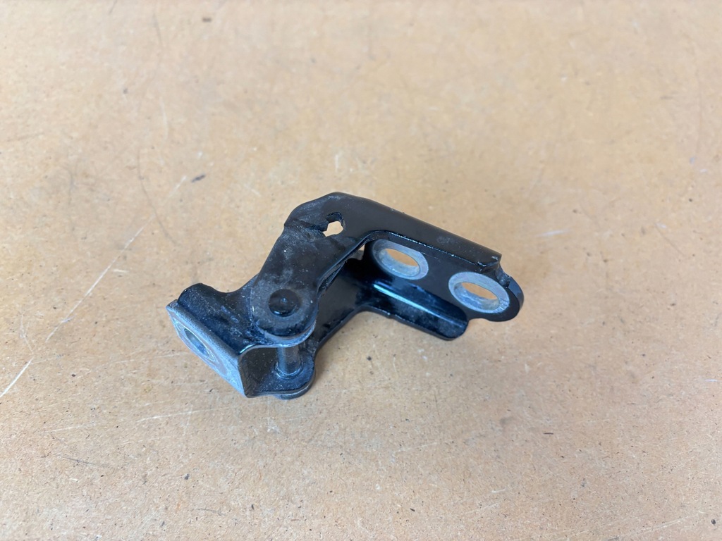 фото №3, Петля двері правий задня renault megane iv 4