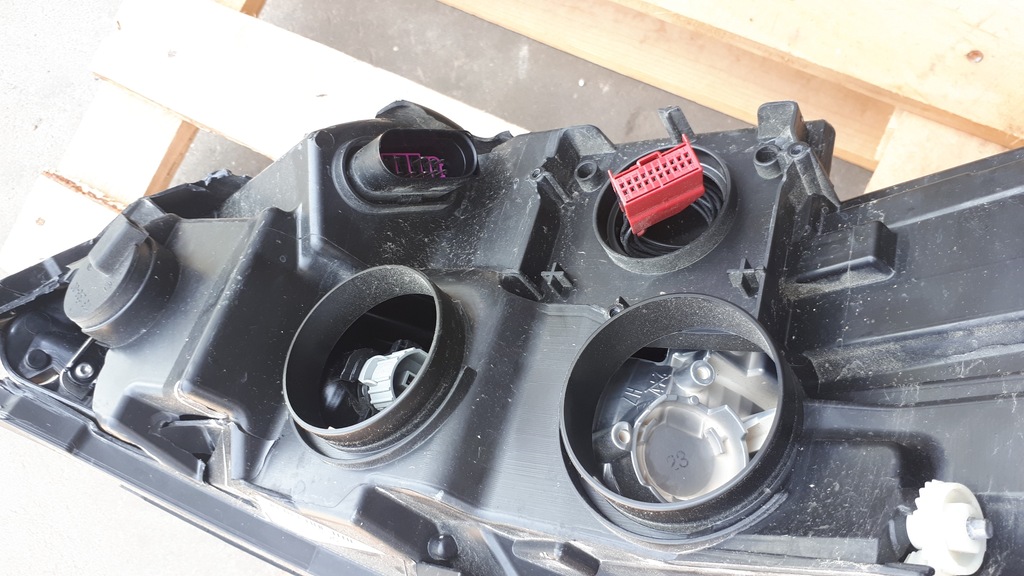 фото №11, A6 c7 4g лампа левая левый перед ксенон usa