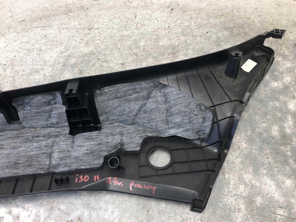 фото №6, Hyundai i30 ii kombi защита порог сиденье задняя правый 85896-a6000