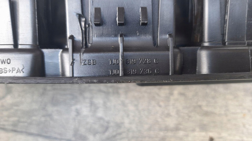 фото №7, Решётка обдув środkowa^^ 1j0819728c