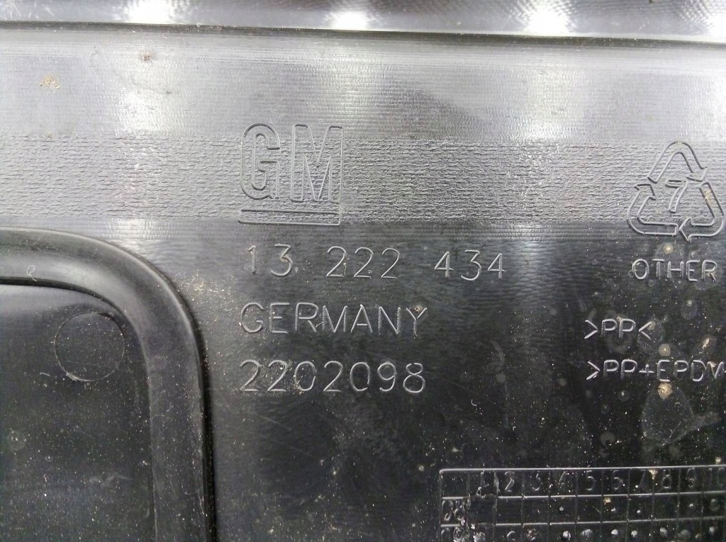 Opel insignia a 2014 13222434 накладка поріг багажника Оригінал