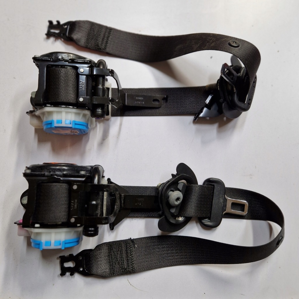 Купити Opel insignia b ремені безпеки натягувачі правий/лівий перед комплект