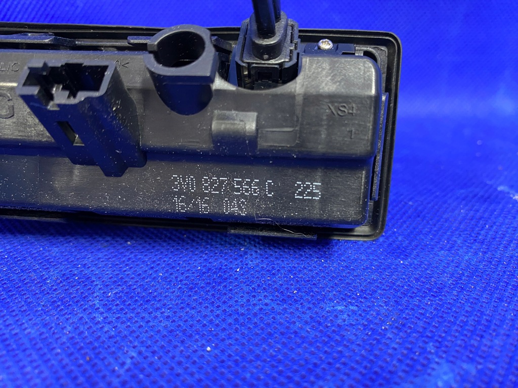 фото №7, Audi a4 s4 b9 8w sedan камера заднього виду ручка мікровимикач 3v0827566c