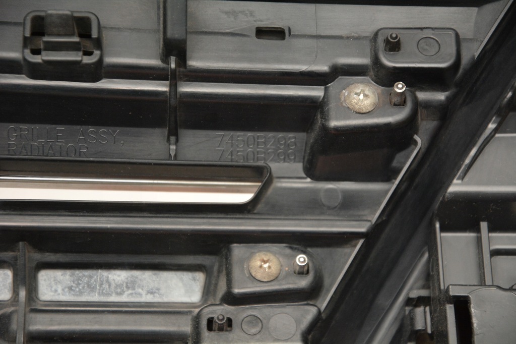 фото №7, Решётка радиатора решётка радиатора бампера mitsubishi outlander iii оригинал !!!