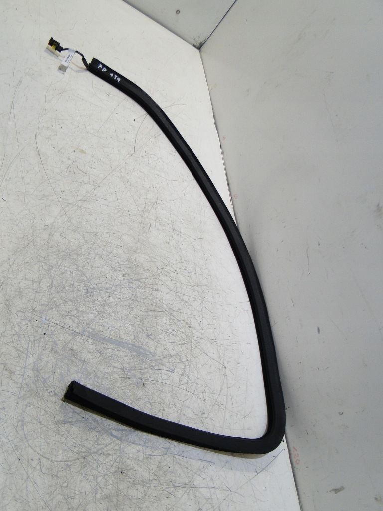 фото №3, Alfa romeo 159 прокладка скло правий перед підігрівається