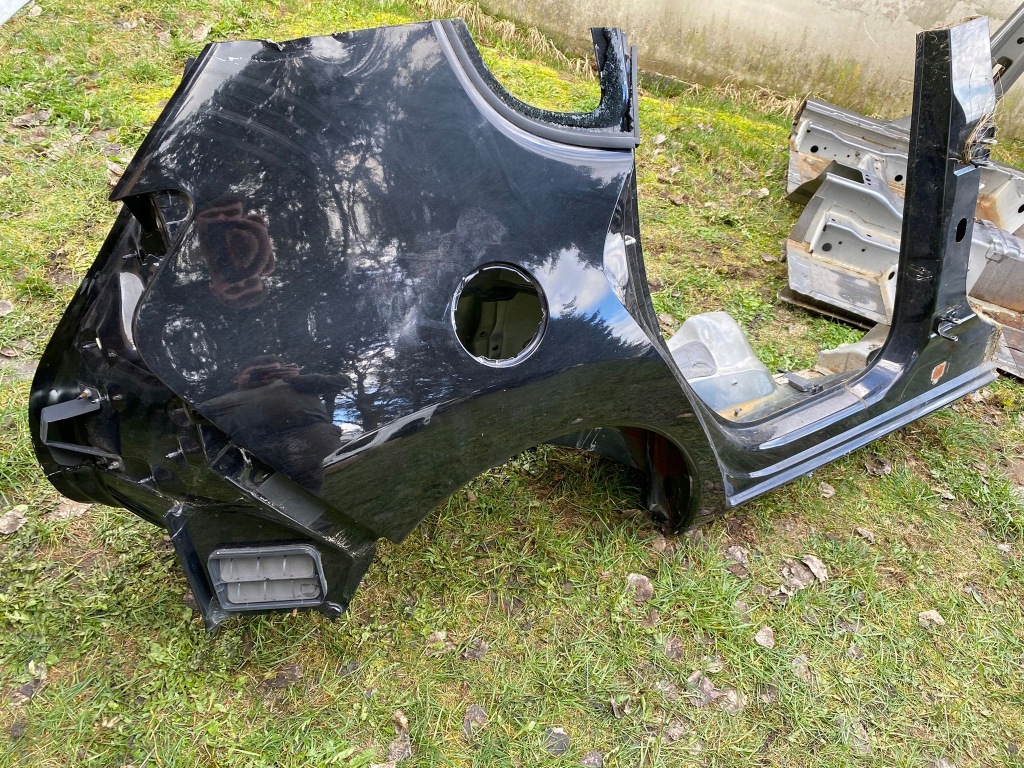 фото №2, Peugeot 3008 i lift четверть правая задняя