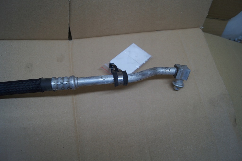 фото №11, Quattroporte шланг кондиціонера 670004933