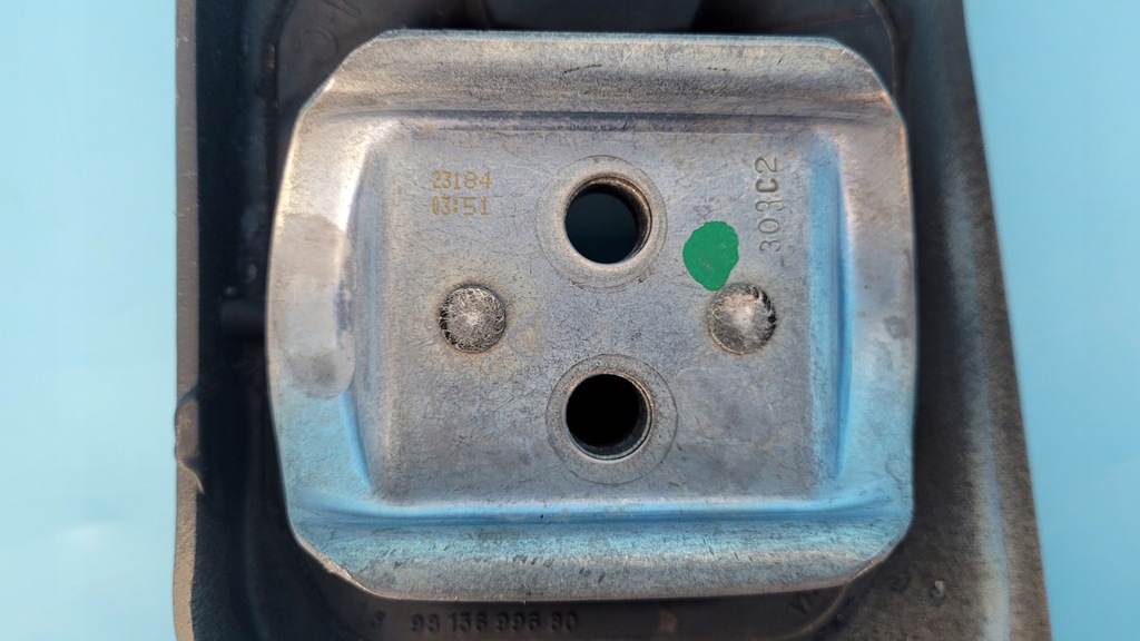 фото №9, Opel astra l vi 23r 1.5d кронштейн подушка коробки передач 9813699680