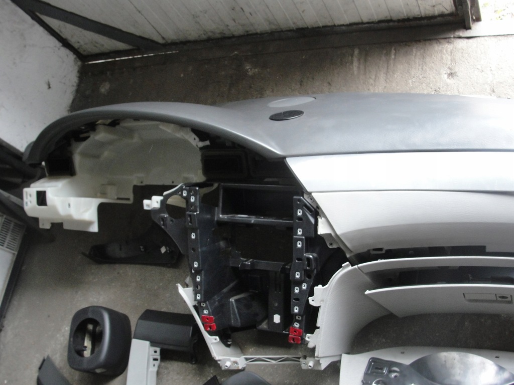 фото №6, Приборная панель приборная chrysler pacifica 4.0 03-07r