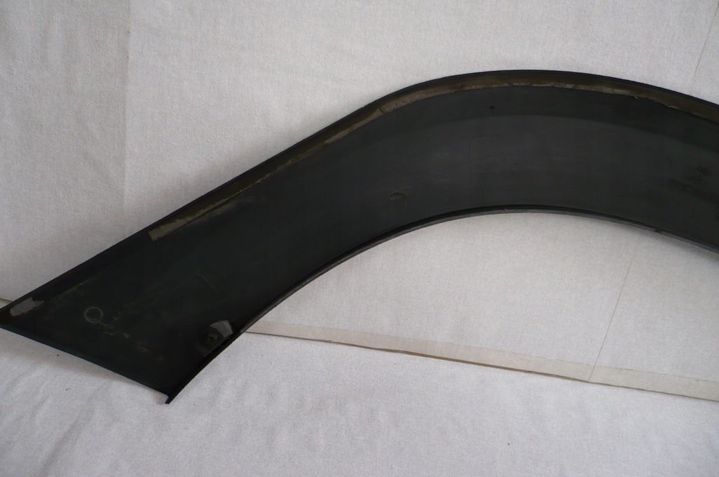 фото №13, Dacia duster ii 2 2017- молдинг крила права задня